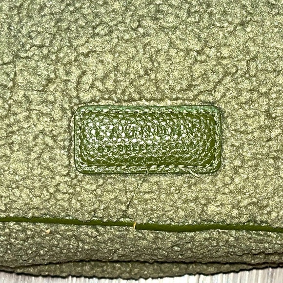Laundry by Shelli Segal Green Sherpa Crossbody Bag - Picture 4 of 14